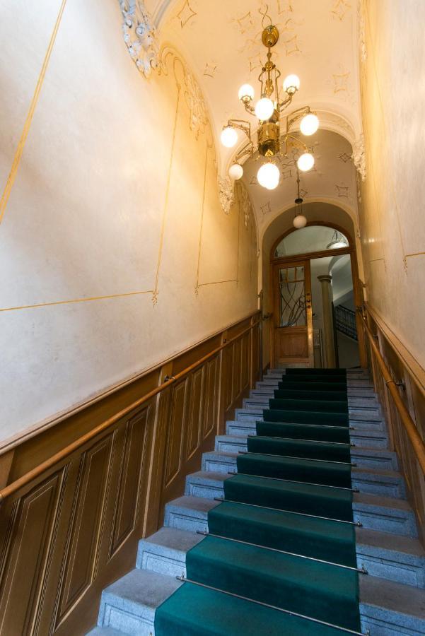 Billionaires Club Loft Sauna City Center Prague Exterior photo