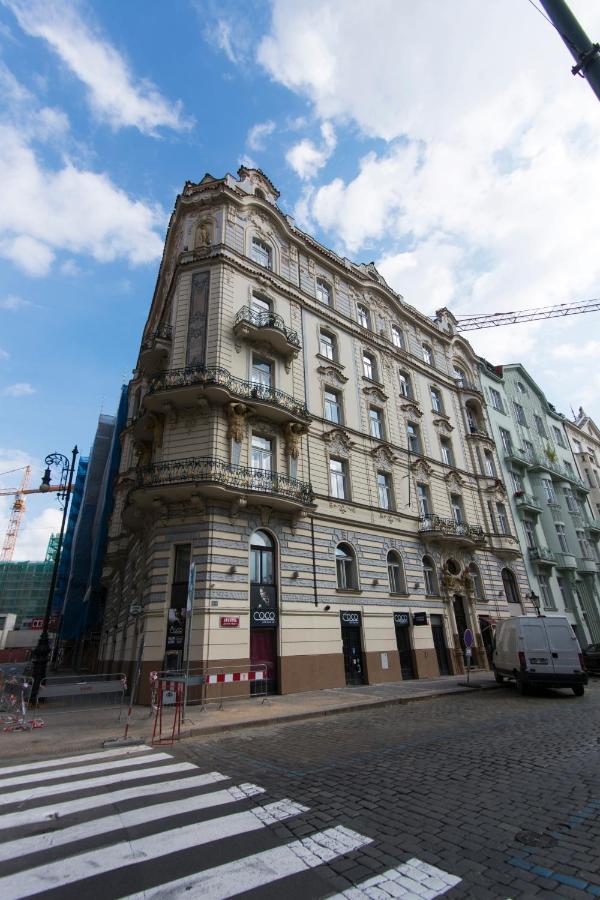 Billionaires Club Loft Sauna City Center Prague Exterior photo